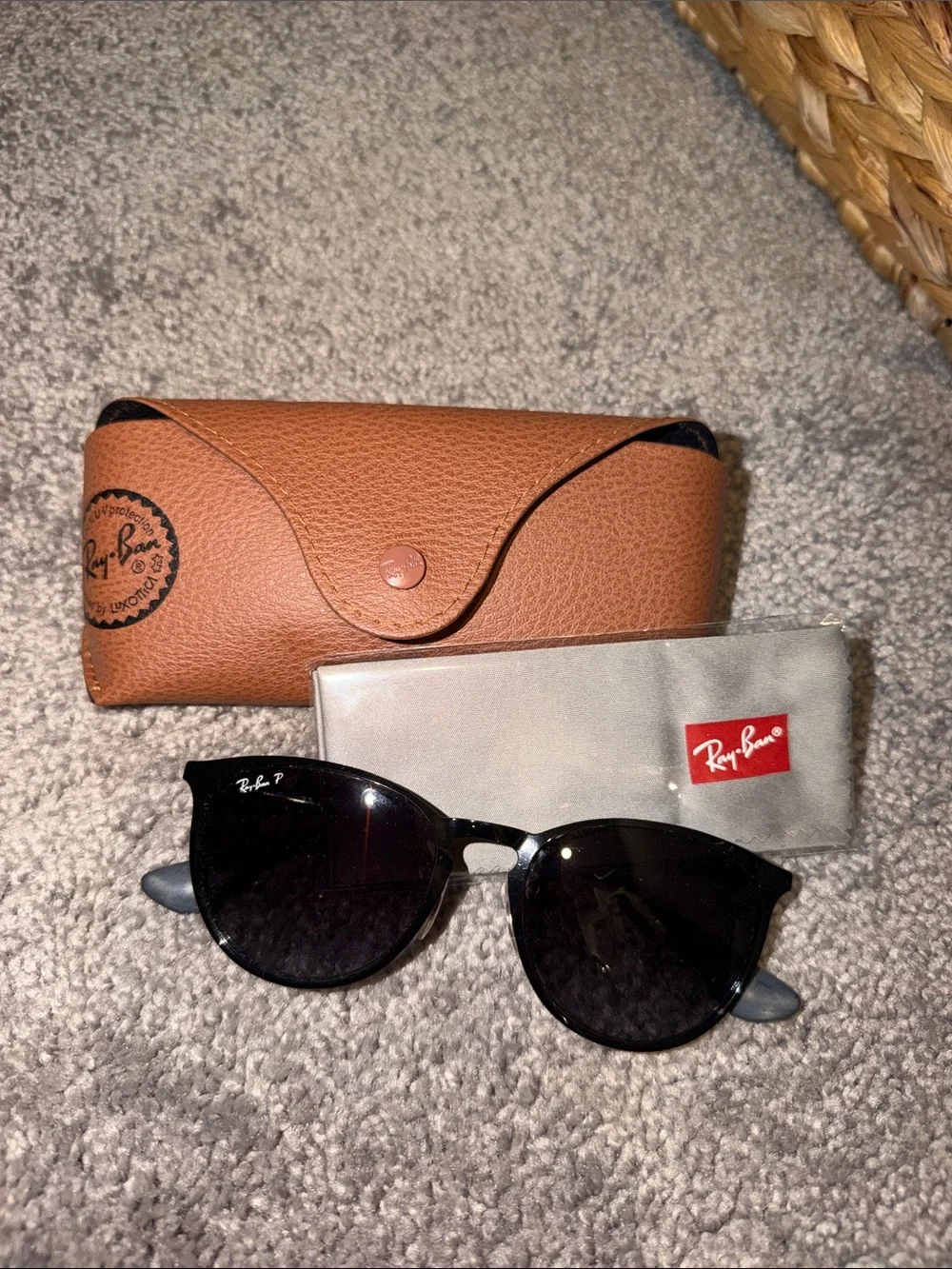 Ray-Ban Women's Black Round Sunglasses with Brown Case